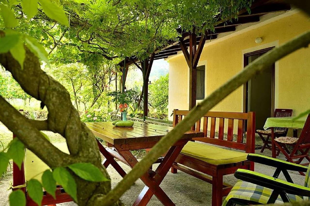 Ivan's Holiday Home Virpazar Buitenkant foto